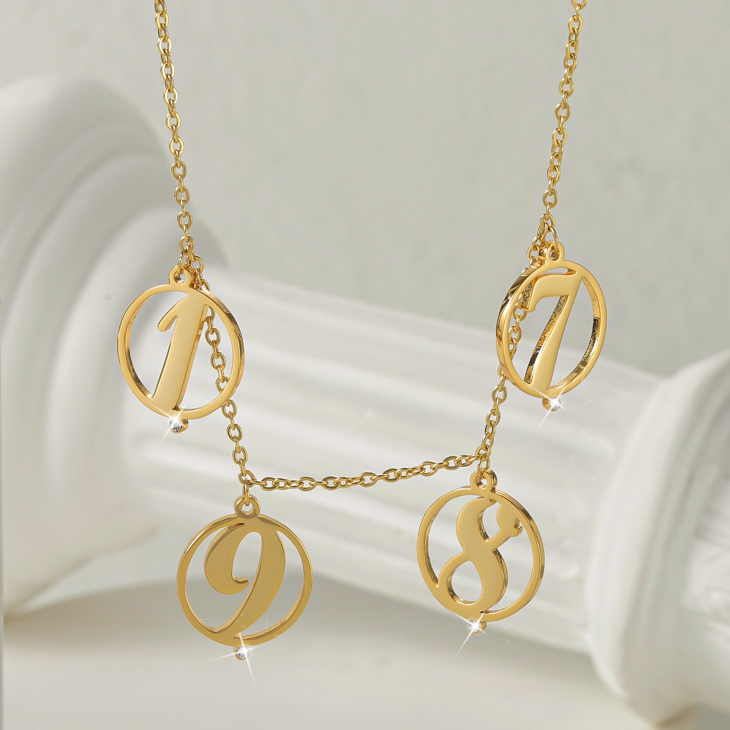 Personalizar halo multi inicia - Initial Letter Necklace 18K Gold avaliação e preço