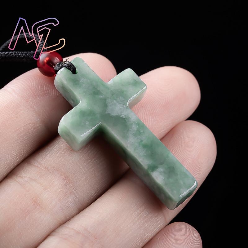Myanmar jadeite cruz pingente  - Necklaces avaliação e preço