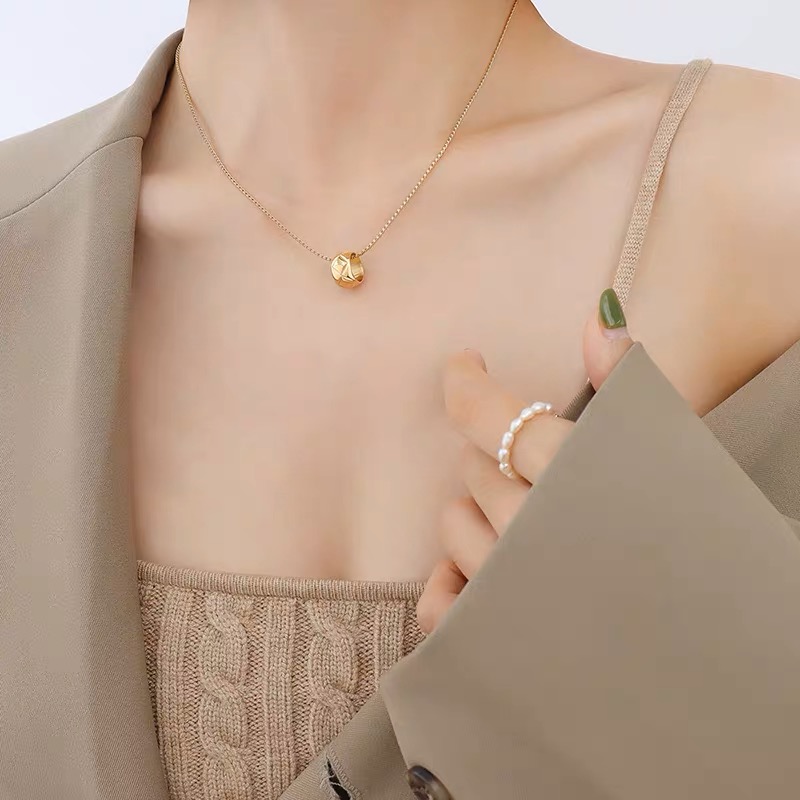 Luxo dourado losango cruz circ - Cross Pendant Necklace Gold avaliação e preço