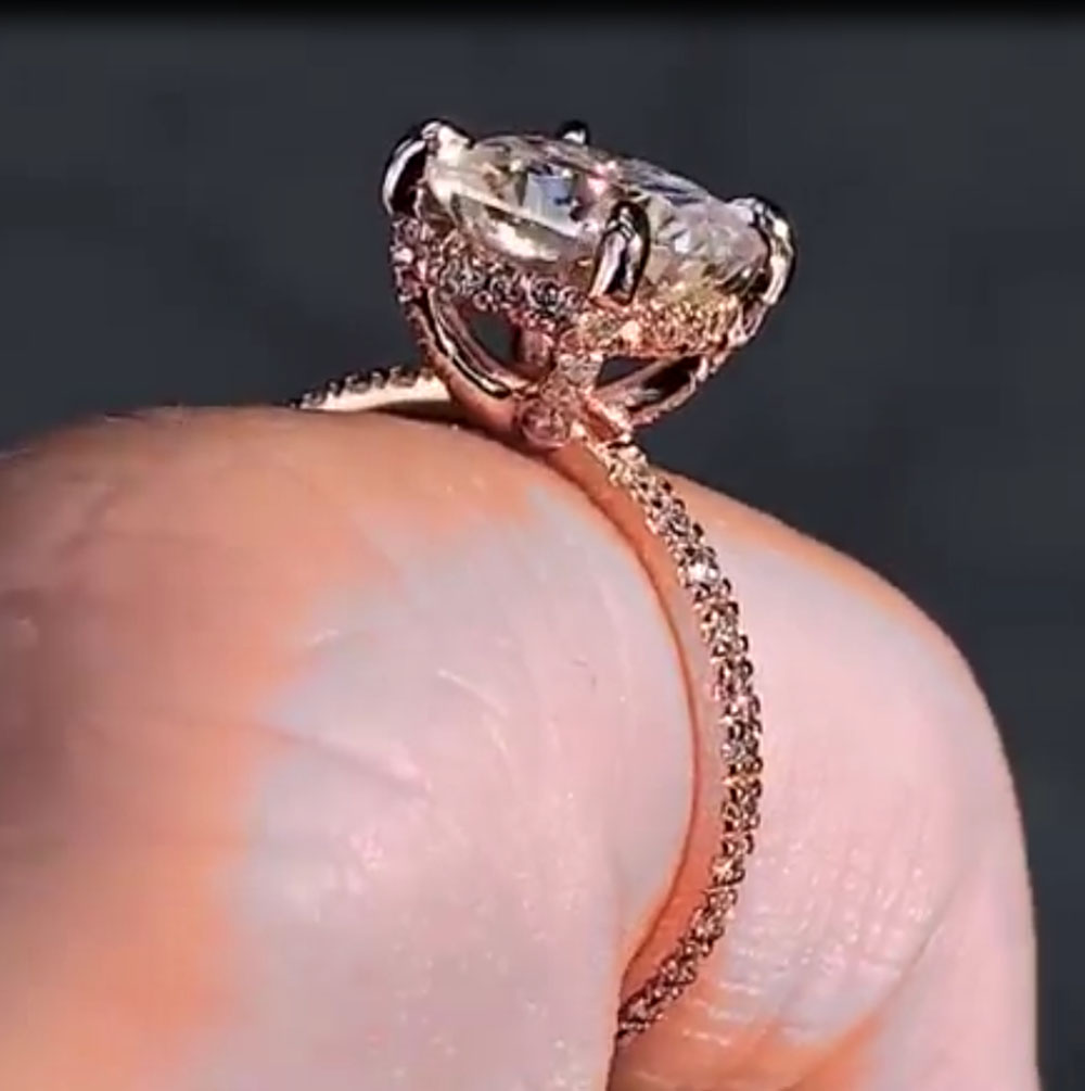 Personalizado sólido 14k ouro  - Moissanite Engagement Ring 1 Carat avaliação e preço