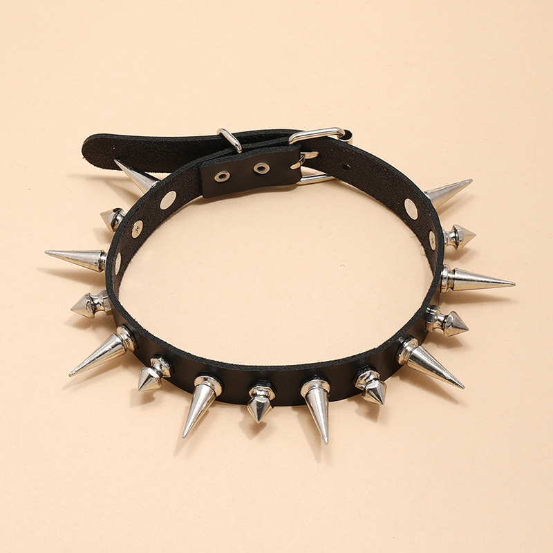 Gargantilha de couro falso lon - Goth Punk Spike Choker avaliação e preço