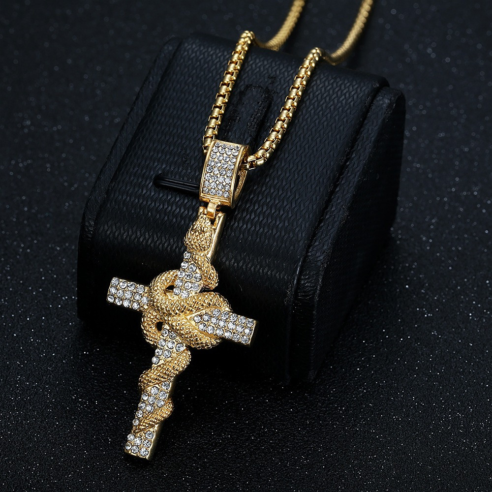 Padrão de cobra esculpida em a - Cross Pendant Necklace Gold avaliação e preço