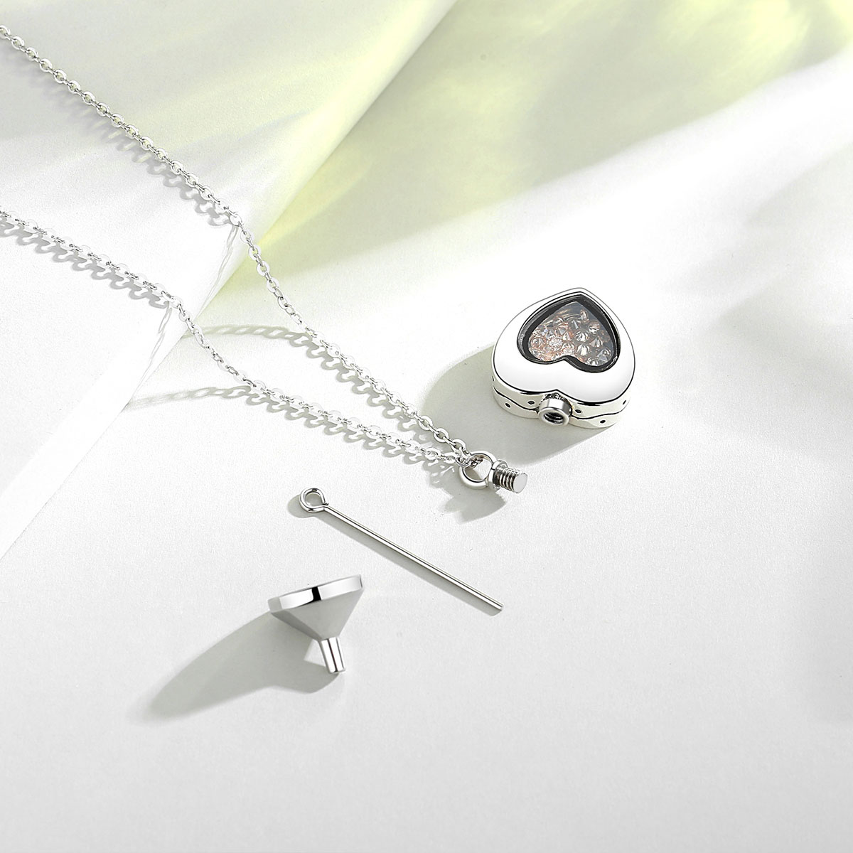 Eudora prata esterlina coração - Heart Locket Necklace Photo avaliação e preço