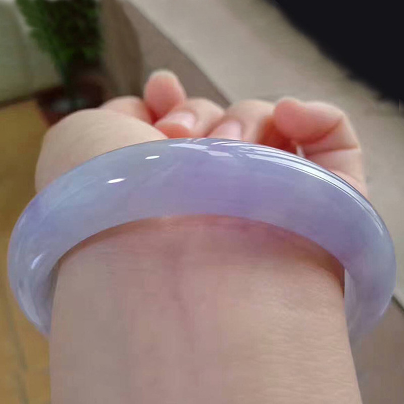 Jadeíta birmanesa natural, de  - Bracelets avaliação e preço
